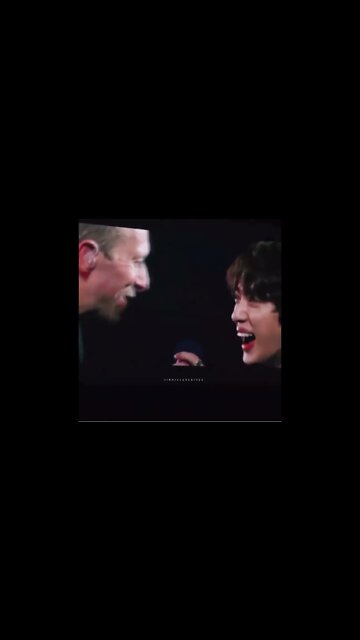 Chris Martin cantando con Seokjin Coldplay junto a Seokjin #JinXColdplay #theastronaut #BTS #Jin