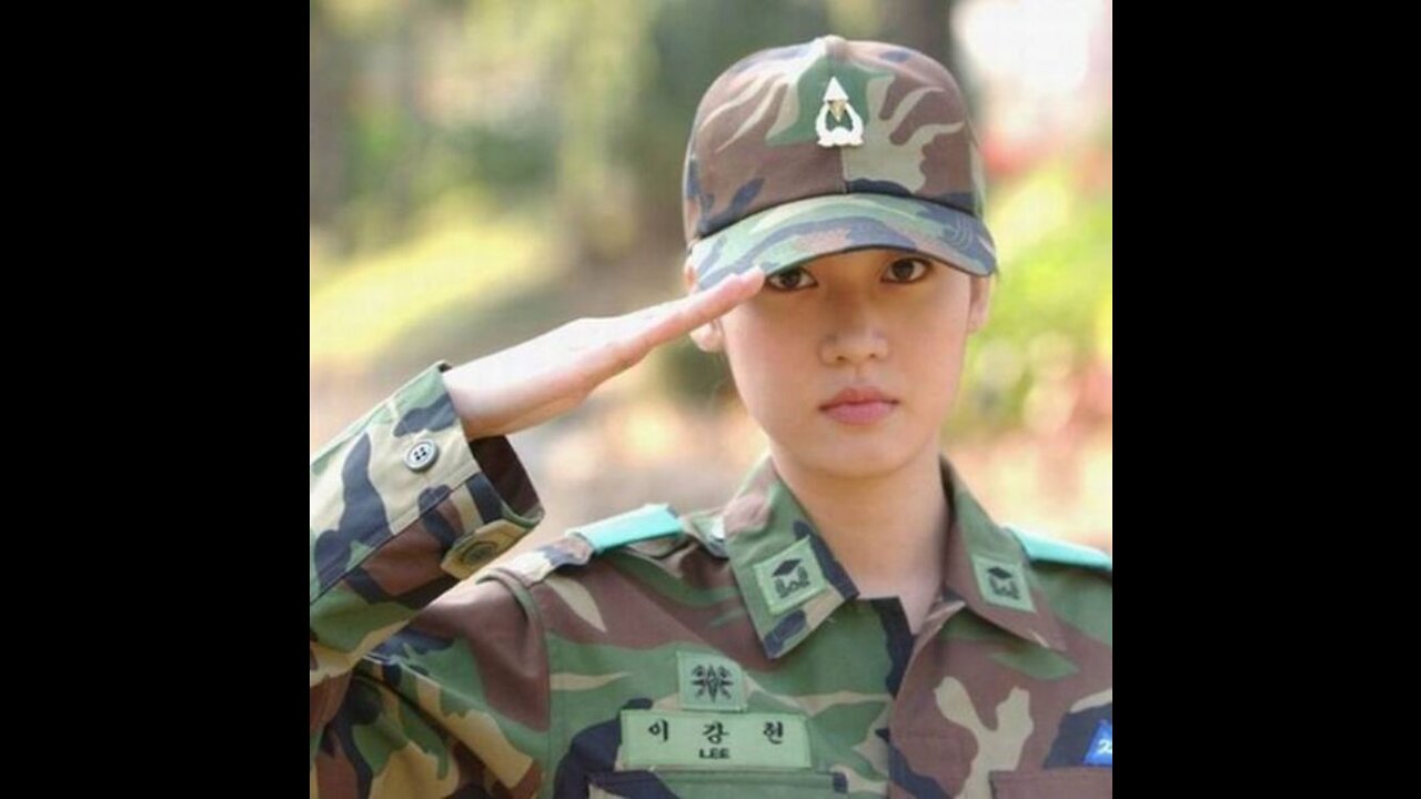 Japanese girl in the army, girl soldier, Japanese soldier, is it easy to be a general?