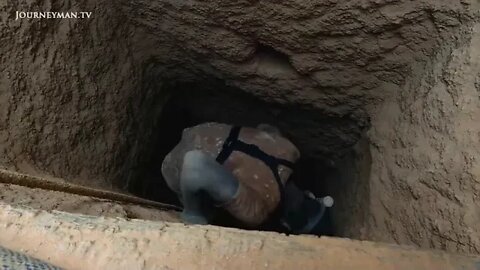 Exposing The Inhumane Conditions Of Burkina Faso's Gold Mines +++ 10