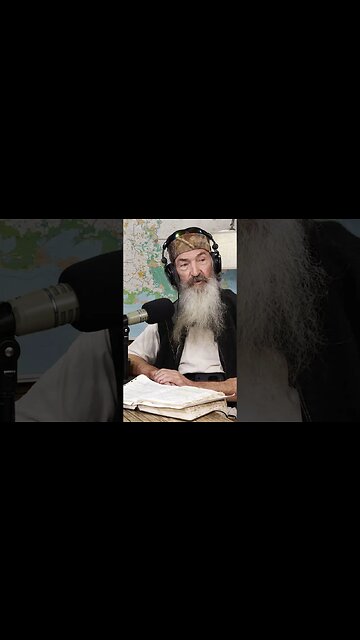 Phil Robertson Applauds Health Care Workers