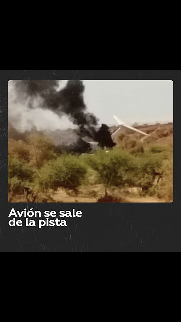 Un avión se estrella después de aterrizar