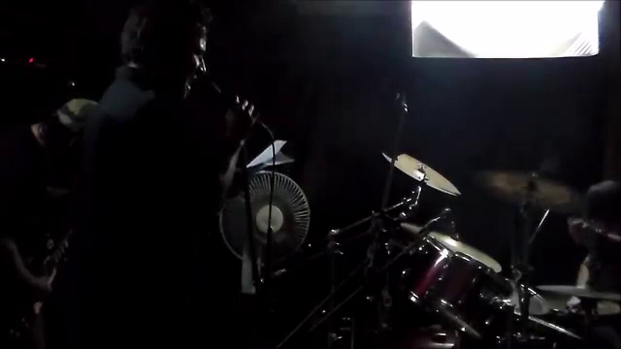 INJURIA PREMEDITADA – SESIÓN 1 2013 [ NOISECORE ]