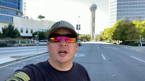 Dallas vs Texas Country - VLOG