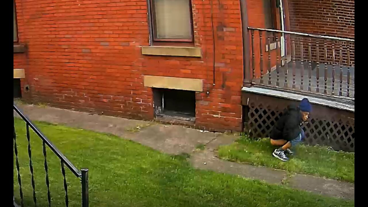 Trespisser On Parade