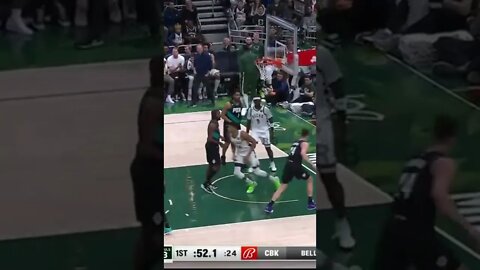 Giannis Antetokounmpo Massive PutBack Dunk