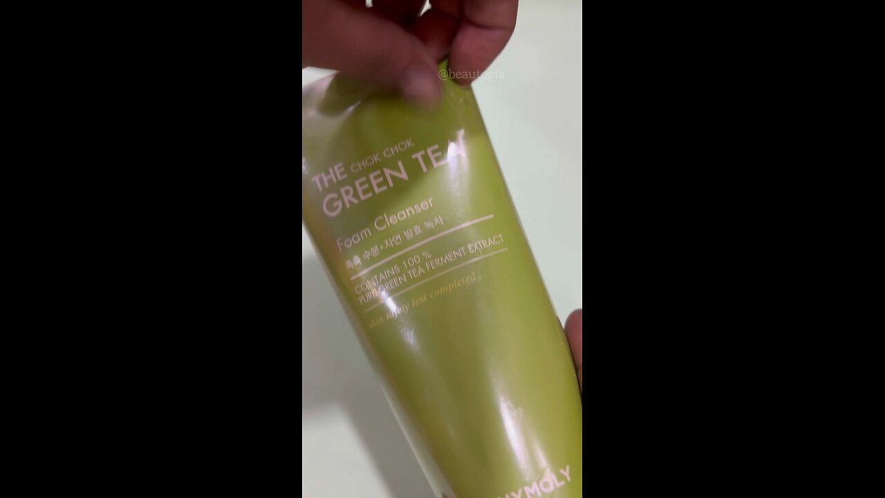 unboxing asmr of TONYMOLY The Chok Chok Green Tea Foam Cleanser| #skincare #cleanser #beautopia