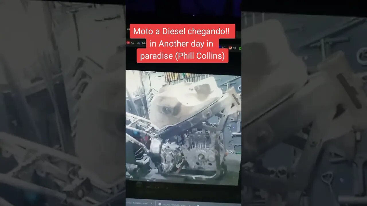 Moto a Diesel CHEGANDO !! - Perguntas Feitas na Rede Vizinha (Aquela que as "muié dança")