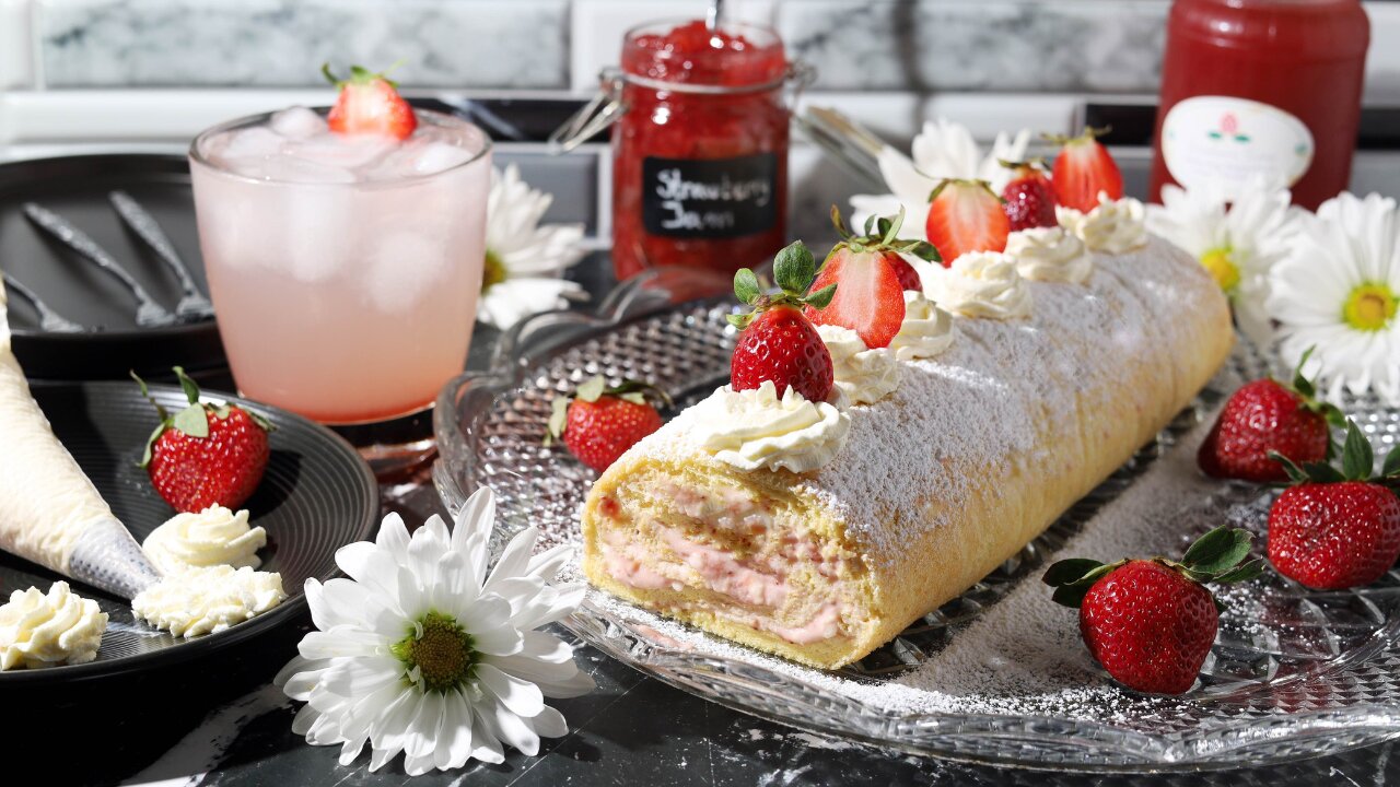 Cake Roll with Cream Cheese and Strawberry Jam Filling