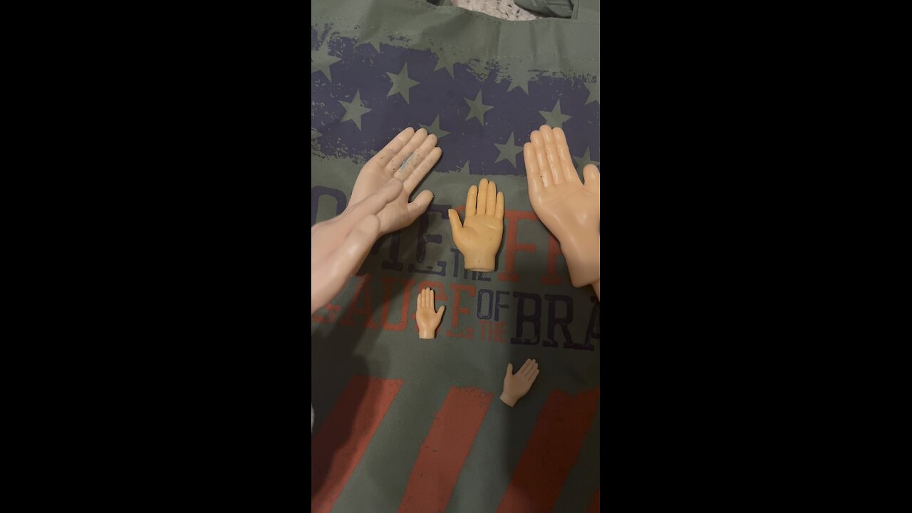 Hands touching hands Thursday with SPH. #sweetcaroline #neildiamond #funnyvideos #funny #tinyhands
