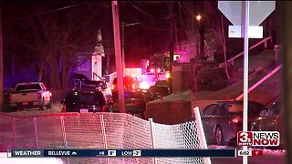 Crews battle Council Bluffs fire