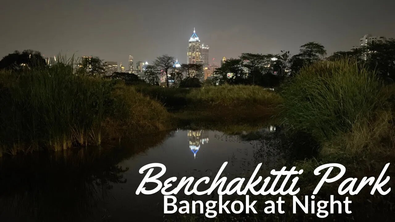 Benchakitti Park - Night views of Bangkok from the worlds longest skywalk.