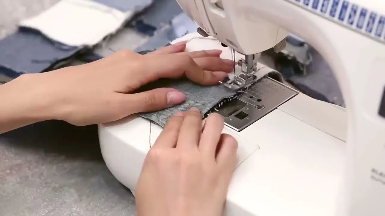 I sewed a fancy bag out of fabric leftovers - quickly and simple!