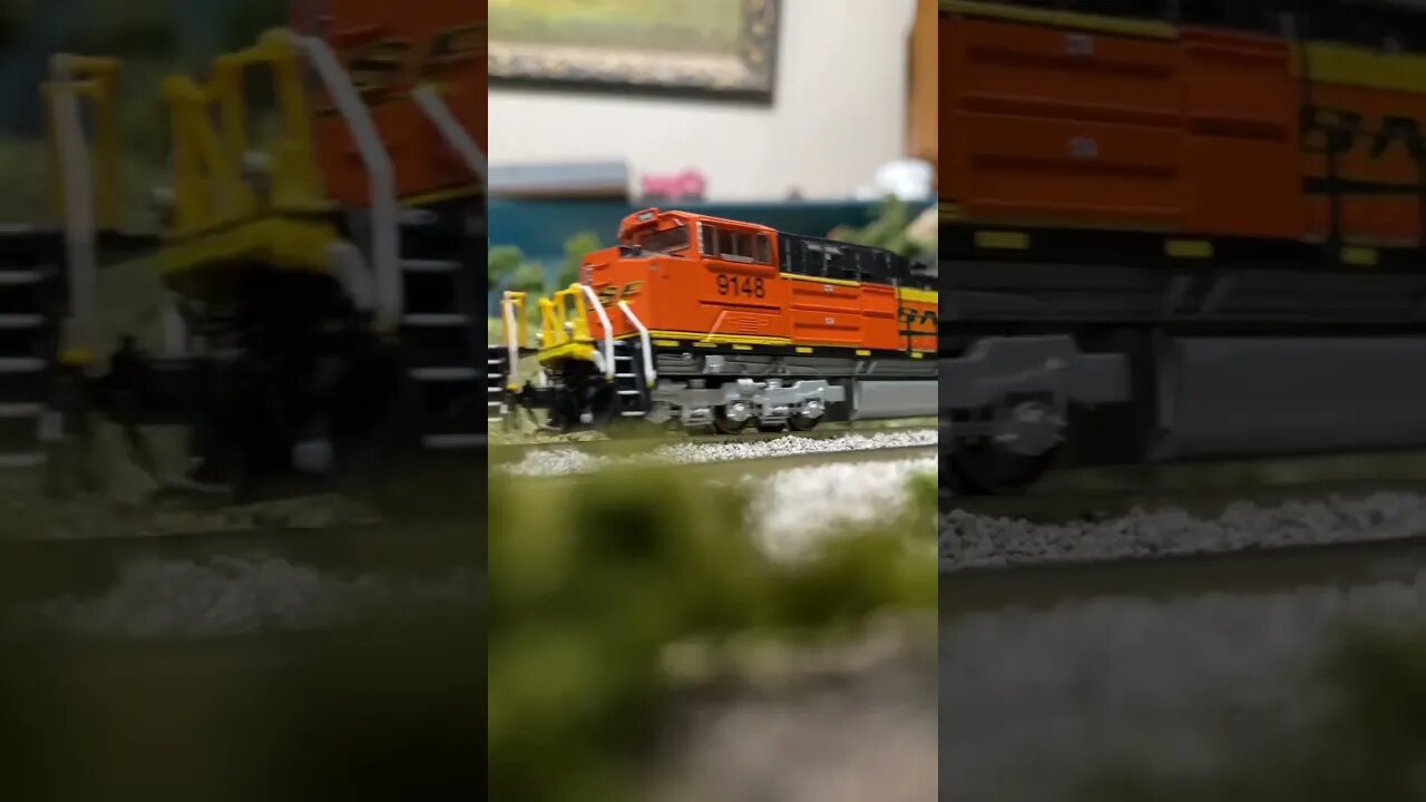 BNSF power move pulling a hill