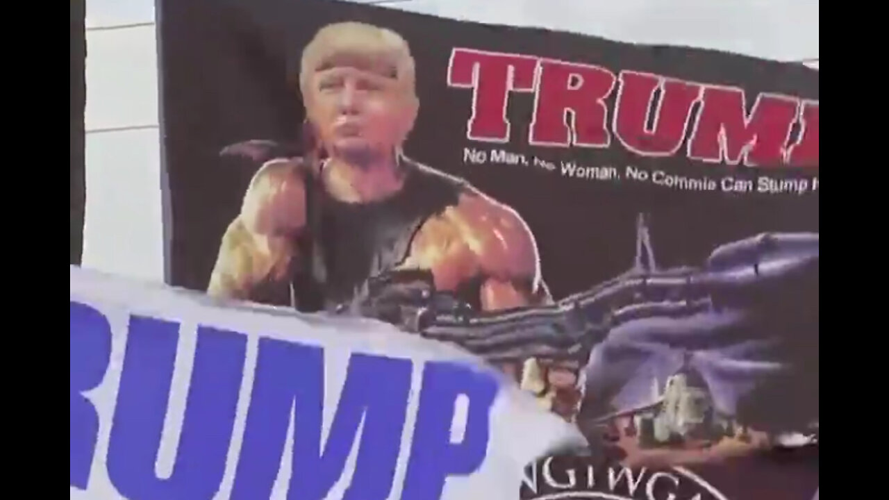 Trump drives by in Florida