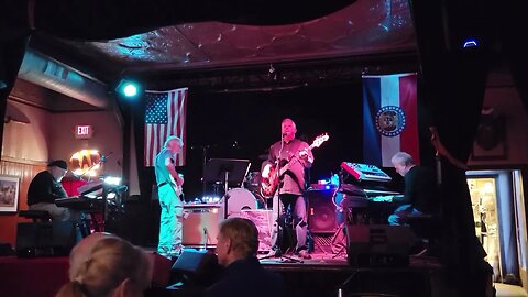 Loose Lips @ Lindberg's Tavern | Springfield MO
