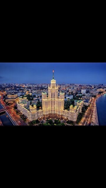 Stalin's high-rise on Kotelnicheskaya embankment in the evening