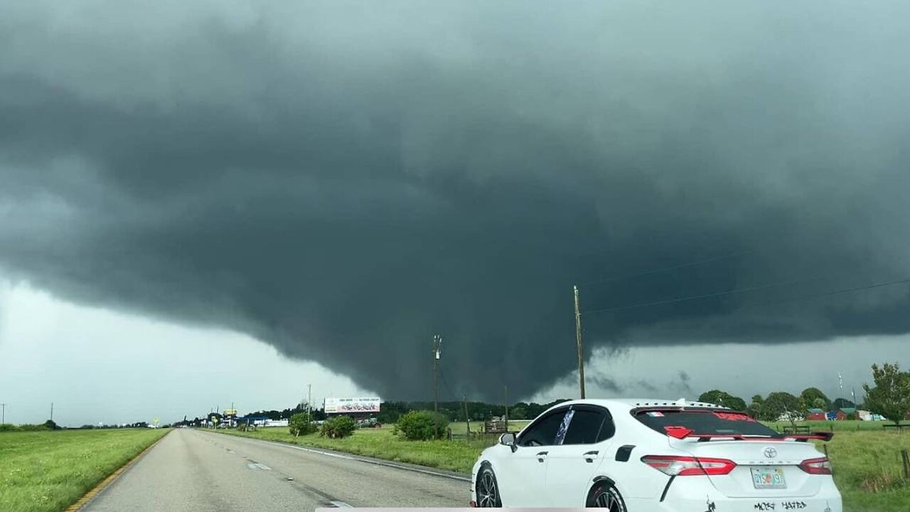 Massive Tornadoes Spawn From Milton, Killing Many -- Jesus LAUGHS At Your Calamity Floridians! Psalm 2 Jesus HATES You America! -- Jesus Blesses Me Daniel Lee And Exalts My Horn In New Anointing!