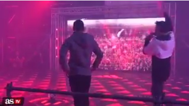 VIDEO: Messi unintentionally broke a screen with a shot at Adidas event yesterday