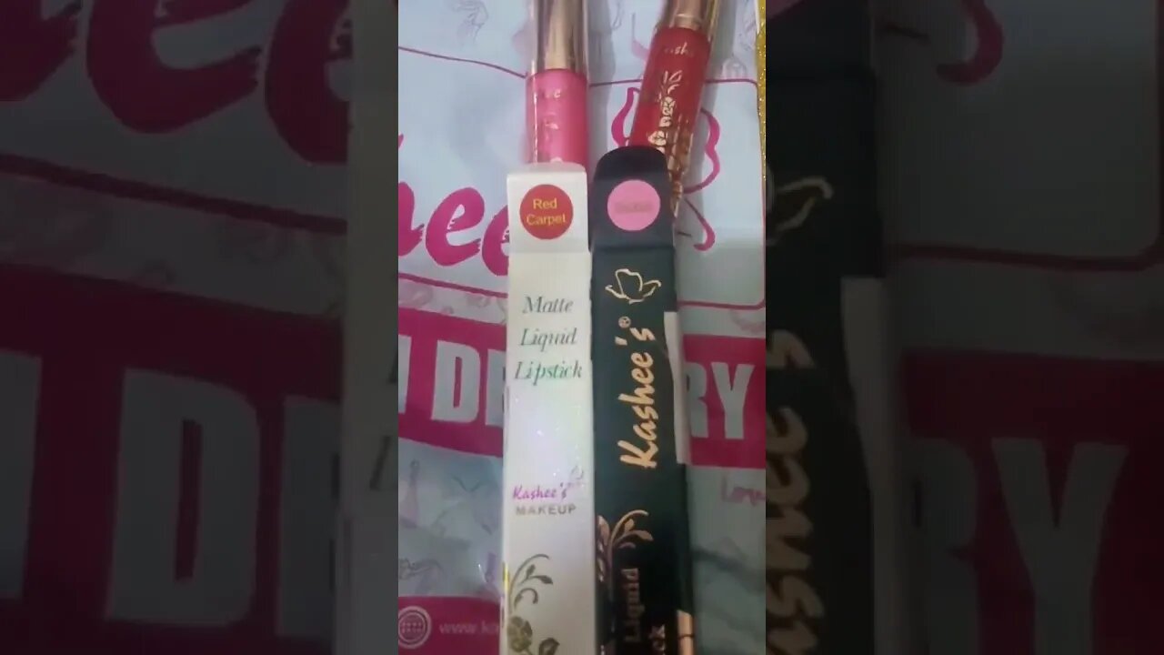 Lipgloss kashees Eyelashes