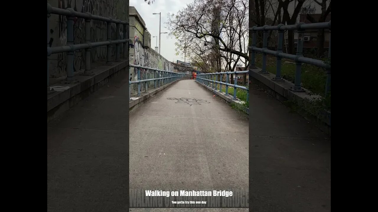 Walking onto the Manhattan Bridge