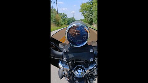 bluegrass Kentucky riding the dyna