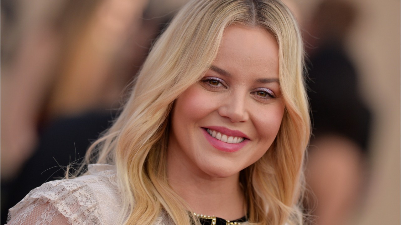 Abbie Cornish Reveals She's Engaged