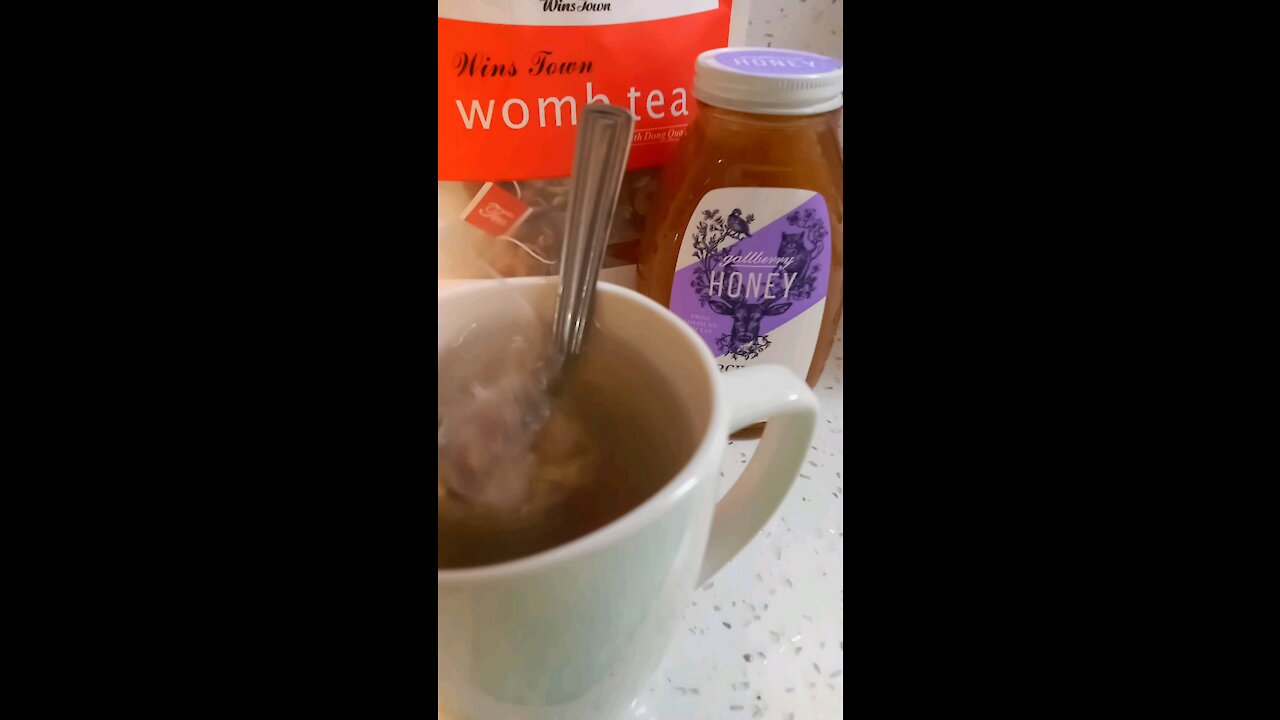 🍵 Womb Tea & Honey