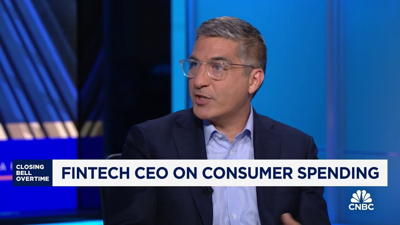 The U.S. consumer is 'pretty healthy,' says Payoneer CEO