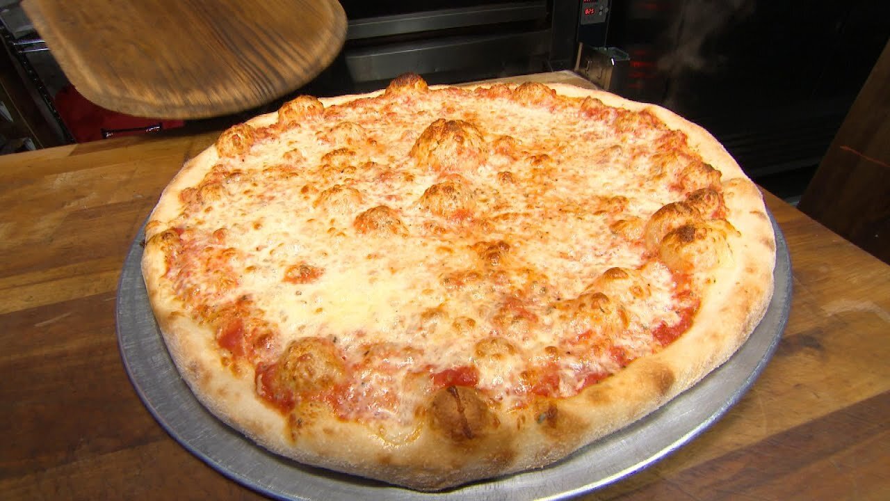 Will There Be Enough Pizzas on Super Bowl Sunday?