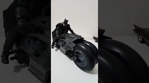 Mcfarlane Batman and Batcycle from the Flash movie #shorts #mcfarlane #batman #batcycle #theflash