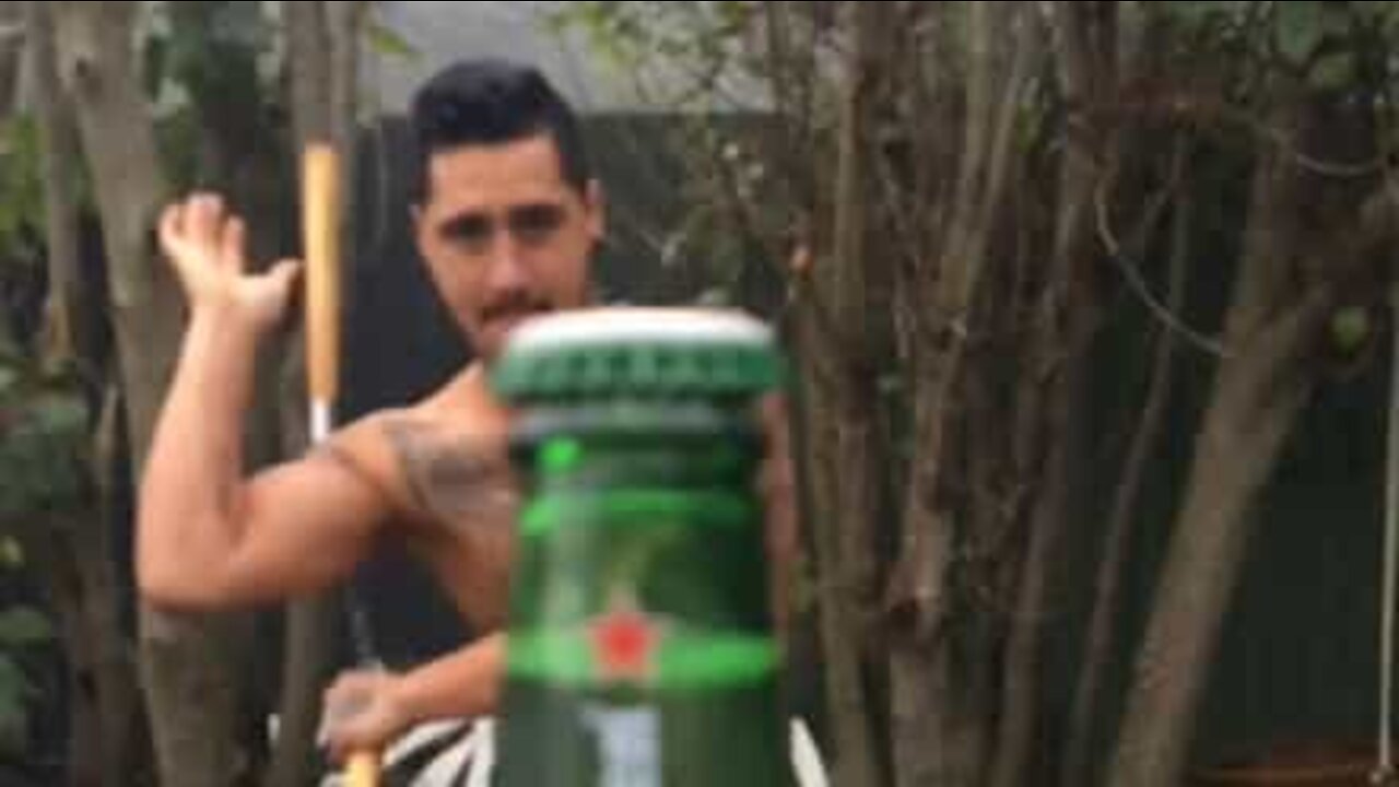 Executar o “bottle cap challenge” com tchaco é só para ninjas!