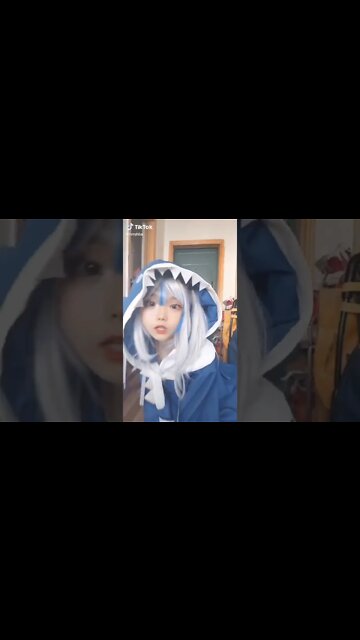 Gura Cosplay Tik Tok