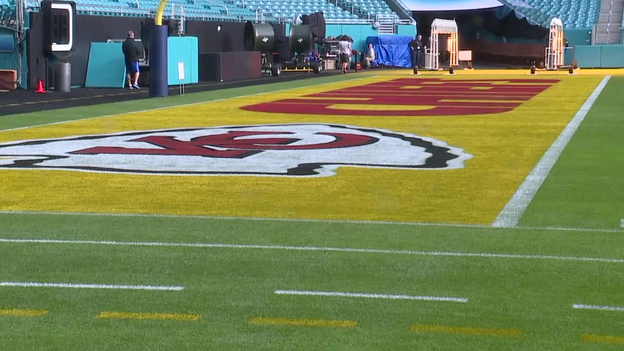 Chiefs Super Bowl end zone gets yellow treatment