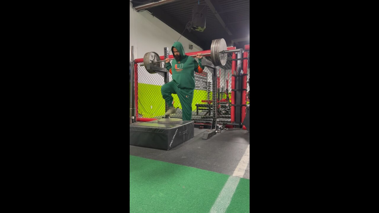 405LBS step ups by IG : Antonio___156