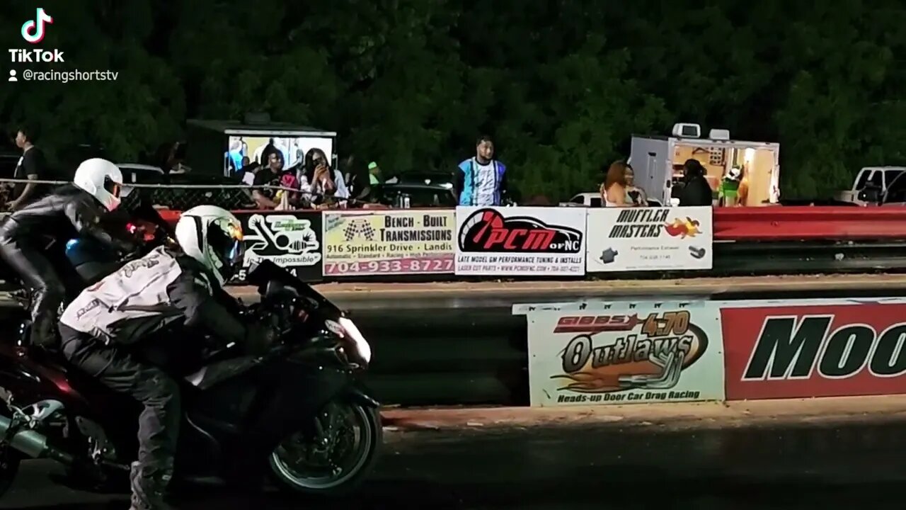 Two bikes make a quick Hit at Test n Tune Mooresville Dragway