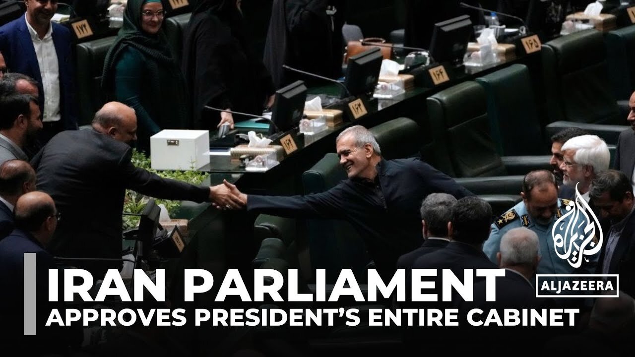 Iran parliament approves president's entire cabinet, a first since 2001