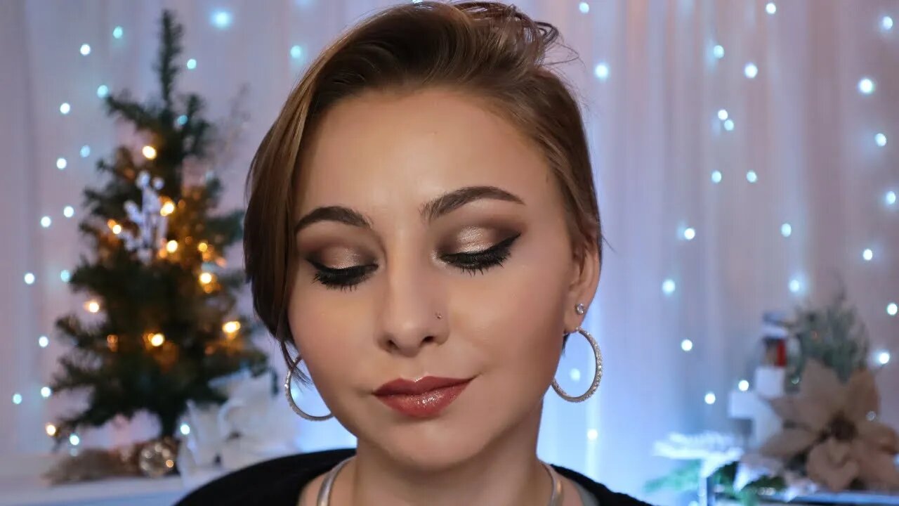 CHAMPAGNE HALO SMOKEY EYE feat. Rock Candy | Rock Candy Glam & Elegant Christmas Smokey Halo Eye