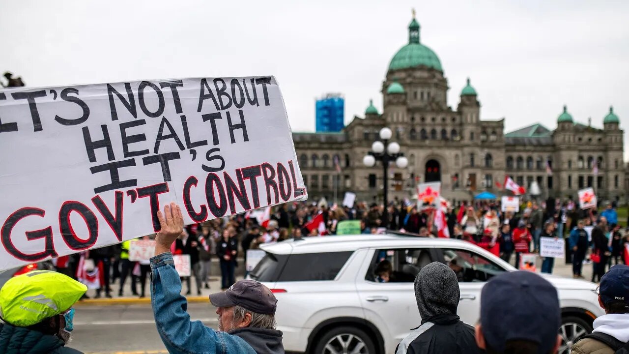 INSANE 🇨🇦 OTTAWA TURNOUT (PEACEFUL PROTEST)