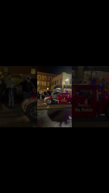 Lil' Red Shop Truck On Parade