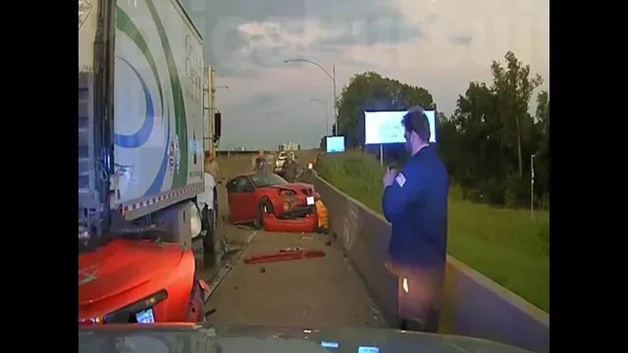Lady flees from Traffic Stop Slams into box truck splitting car in half