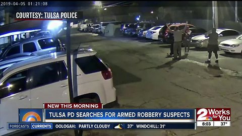 Tulsa police searching for 2 armed robbery suspects