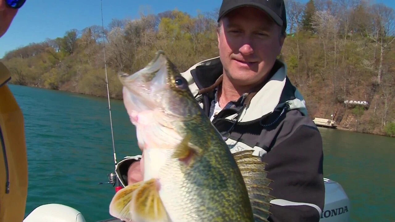 MidWest Outdoors TV Show #1633 - Niagara River Multi Species Fishing