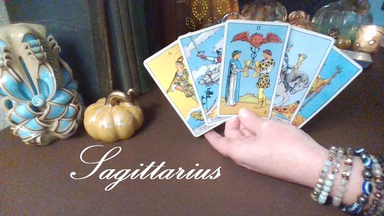 Sagittarius ❤️ They Will Do ANYTHING To Get Your Attention Sagittarius! November FUTURE LOVE #tarot