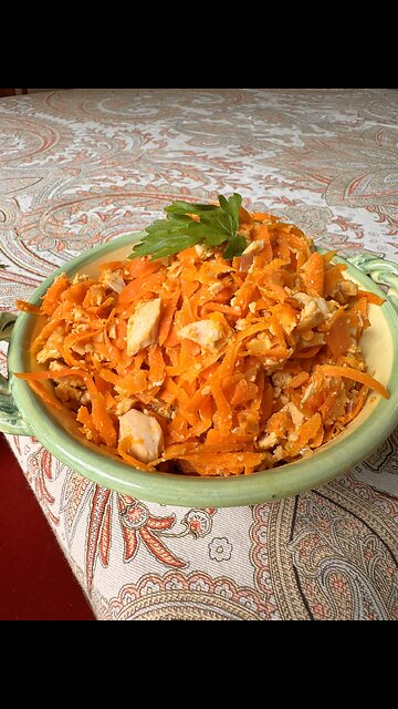 Sweet and Tangy Japanese Tuna and Carrot Salad