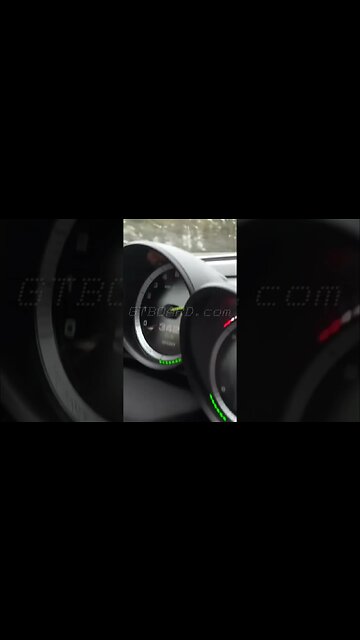 Extremely brutal streetrace Koenigsegg Agera R dominatesn/ brutalizes Porsche 918 Spyder E-Hybrid