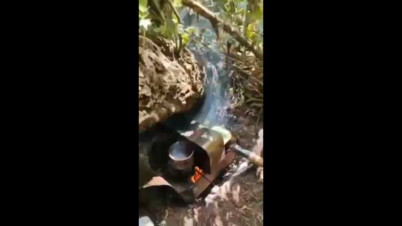 Direct hit on Ukrainian military camp by Russian artillery