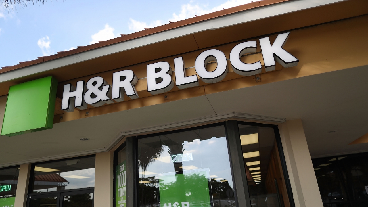 H&R Block, Intuit Accused Of Defrauding Low-Income Taxpayers