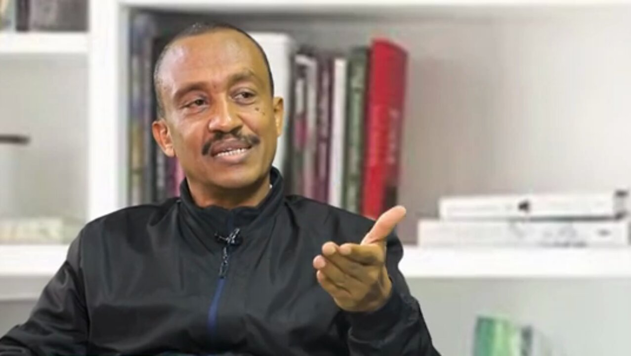 አብይ አህመድ እና አገዛዙ ከዚህ በላይ እንዴት ይደናቀፍ? - ሰለሞን ሹምዬ