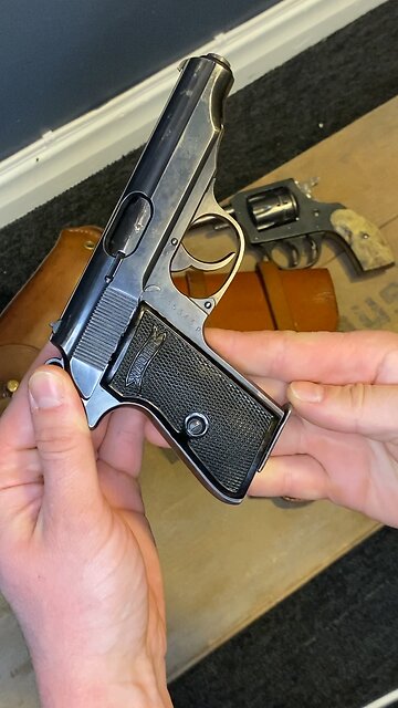 WW2 Walther PP .32acp