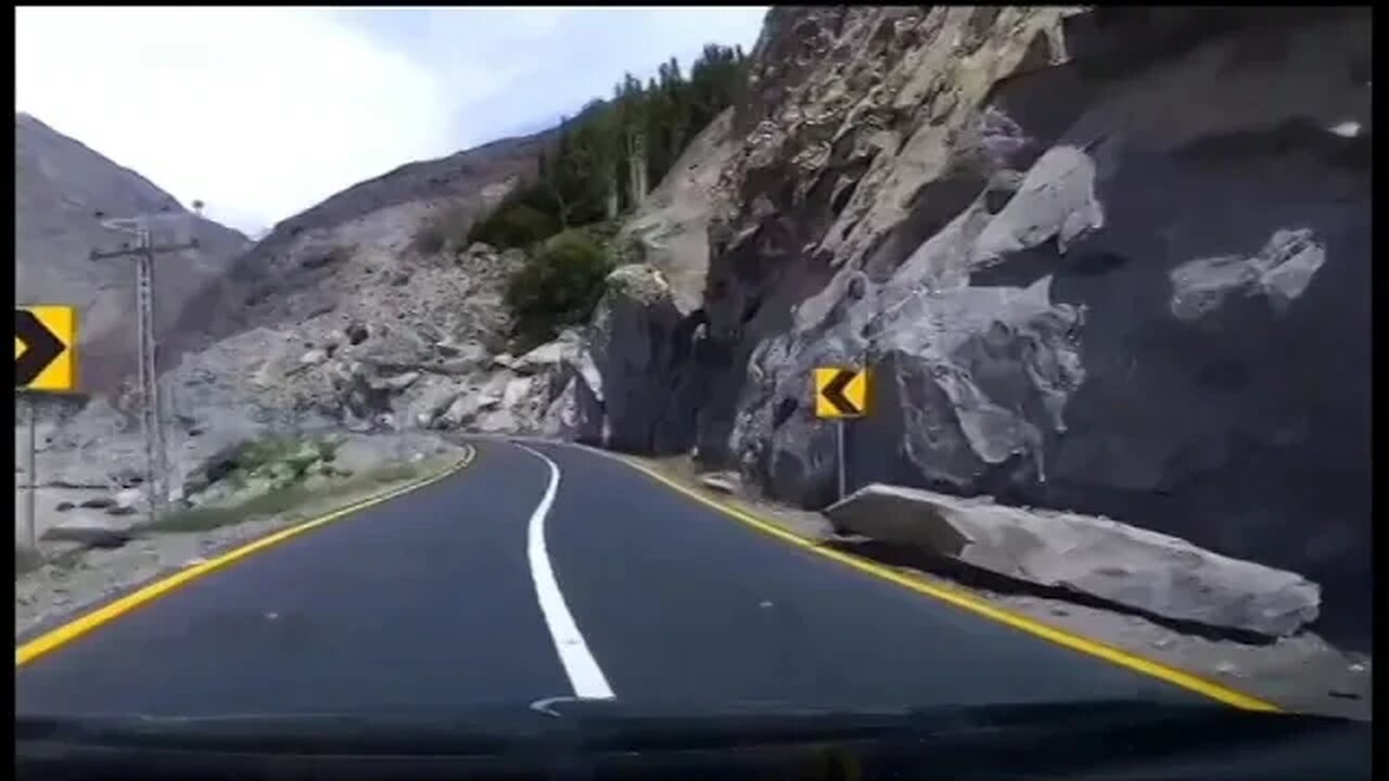 Gilgit Shangrila Resort | Skardu Road View